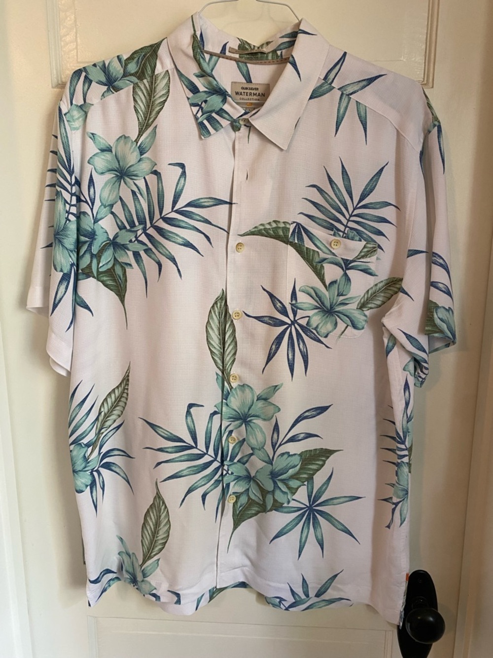Men’s Large White Tropical Floral Short-Sleeve Shirt